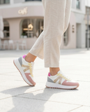 Baskets multicolores